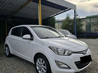 hyundai i20 style setembro/14
