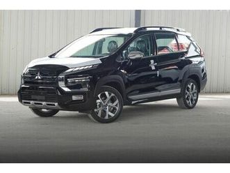 mitsubishi xpander cross