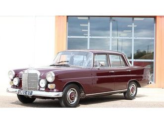 1967 mercedes 230 w110 a vendre