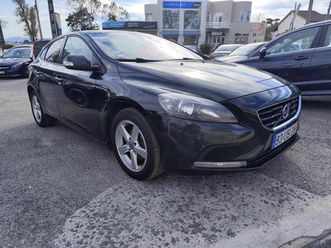 volvo v40 1.6 d2 momentum