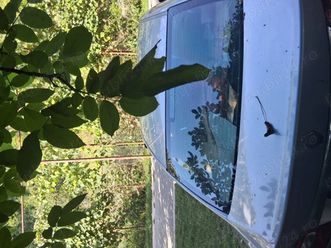 vând renault latitud.