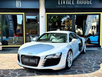 audi r8 4.2 v8 quattro manuale