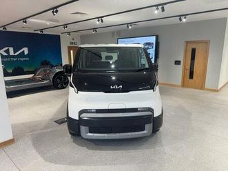 standard range 51.5kwh essential passenger mpv auto 5dr