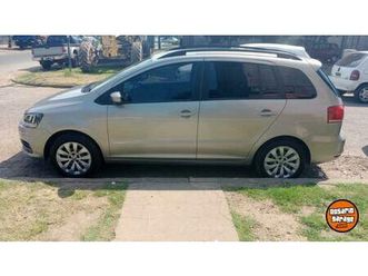 vendo volkswagen suran 2016
