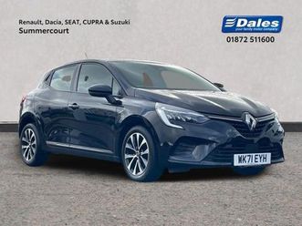 2021 renault clio clio 1.0 tce 90 iconic 5dr hatchback hatchback petrol manual
