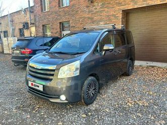 продажа toyota noah, 2007 год в новосибирске