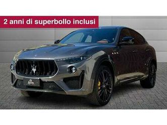 2020 maserati levante gris automatique, 7+ vitesses condu...
