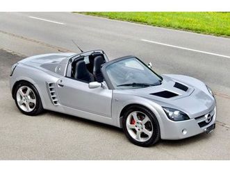 opel-speedster-roadster-2-2-l-targa-5-gang-2002