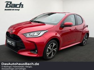 toyota yaris 1.5 hybrid teamplayer mit comfort safety