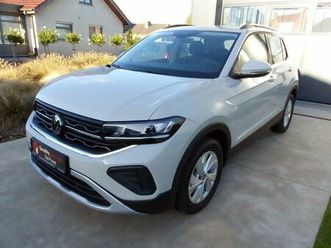 volkswagen t-cross life adaptieve cruise control, parkeersensoren v & a + camera, appconnect