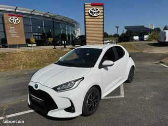 TOYOTA YARIS toyota-yaris-116h-design-5p-my22