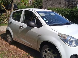 vends opel agila 10000km 2013 tres bon etat attelage 5700 euros