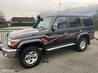 toyota land cruiser grj 76