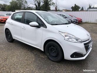 peugeot 208 société (2 places) 5 portes 1.2 vti 12v 82 cv