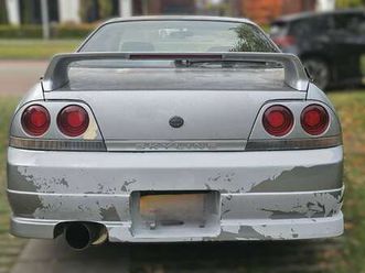 r 33 gtst spec 2
