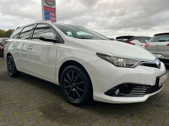 toyota auris touring sports edition-s 1.2*aut*navi*cam*