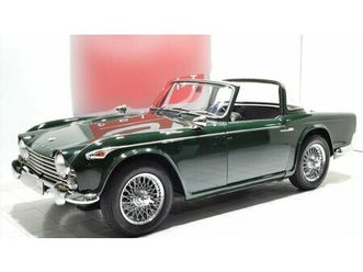 1967 triumph tr4a irs surrey top + od a vendre