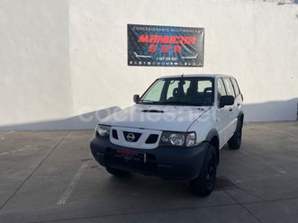 nissan terrano 2.7 tdi aventura
