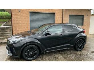 toyota c-hr 1.8 hybrid black edition
