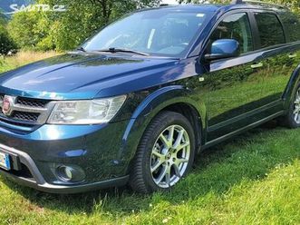 fiat freemont 2.0mjt 125kw man.7míst lounge!