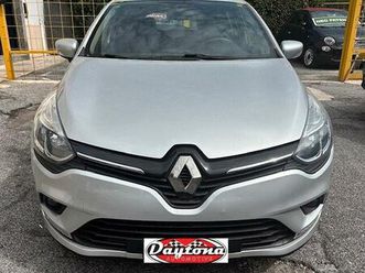 renault clio tce 12v 90 cv gpl 5 porte business