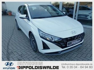 hyundai i20 1.0 t-gdi trend *led*bose*navi*