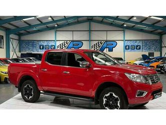 2021 nissan navara rouge automatique, 7+ vitesses conduit...