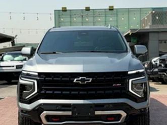 chevrolet suburban lt