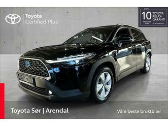 2023 toyota corolla cross 2,0 hybrid awd-i executive