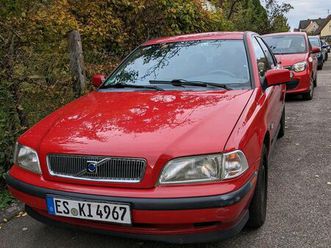volvo s40 oldtimer, limousine