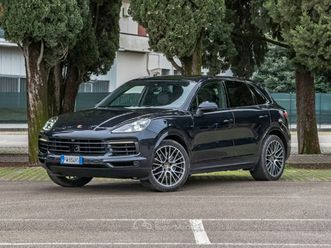 porsche approved tetto panoramico interni in pelle