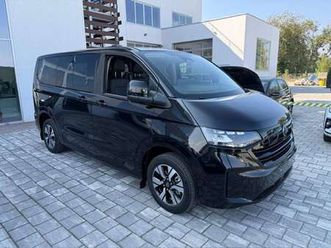 e-caravelle life elettrico 160 kw post auto l1