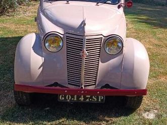 renault juvaquatre 2101 - 1957