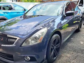 infiniti g37 xs 2013