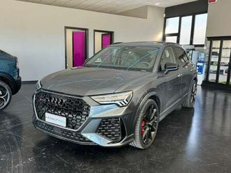 q3 ii 2018 2.5 quattro s-tronic