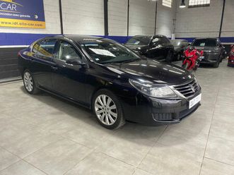 renault latitude 3.0 v6 dci 240 initiale a