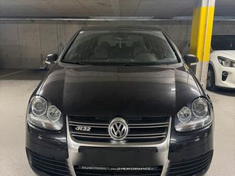 golf v r32