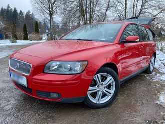 volvo v50 2.4 momentum ahk top zustand viele neuteile