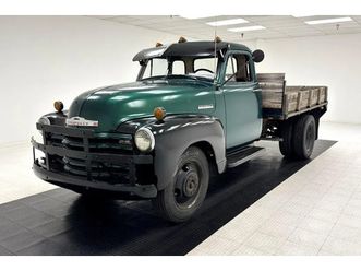 1952 chevrolet 3800 1 ton stakebody truck