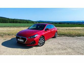 hyundai i30 fastback 1.4 t-gdi comfort edition