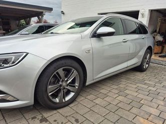 opel insignia 2.0 biturbo diesel country tour aut...