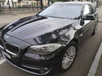 bmw 528i kombi xdrive 4x4, top zustand