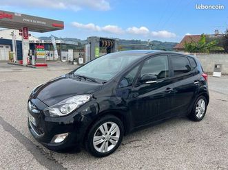 hyundai ix 20 1.6 cdri 115 ch panoramic sunsation