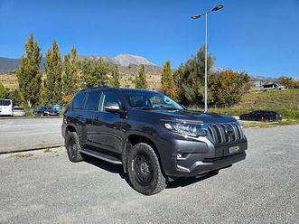 toyota land cruiser 2.8 diesel 230cv en finition style canton valais