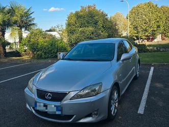 lexus is220d