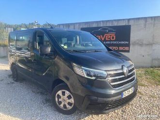 renault trafic 8 places