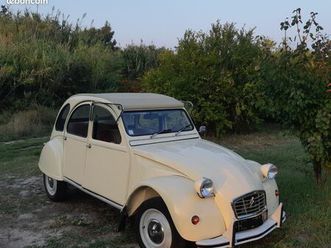 marignane citroën 2cv beige de 1975
