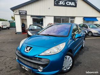 peugeot 207 1l4 essence 5 portes