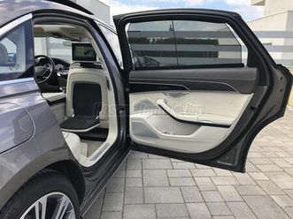 audi a8 lang 55 tfsi quattro tiptronic ic [4 személy]