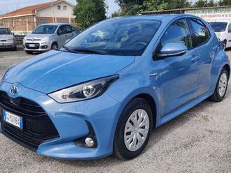 yaris hybrid 1.5 cambio automatico